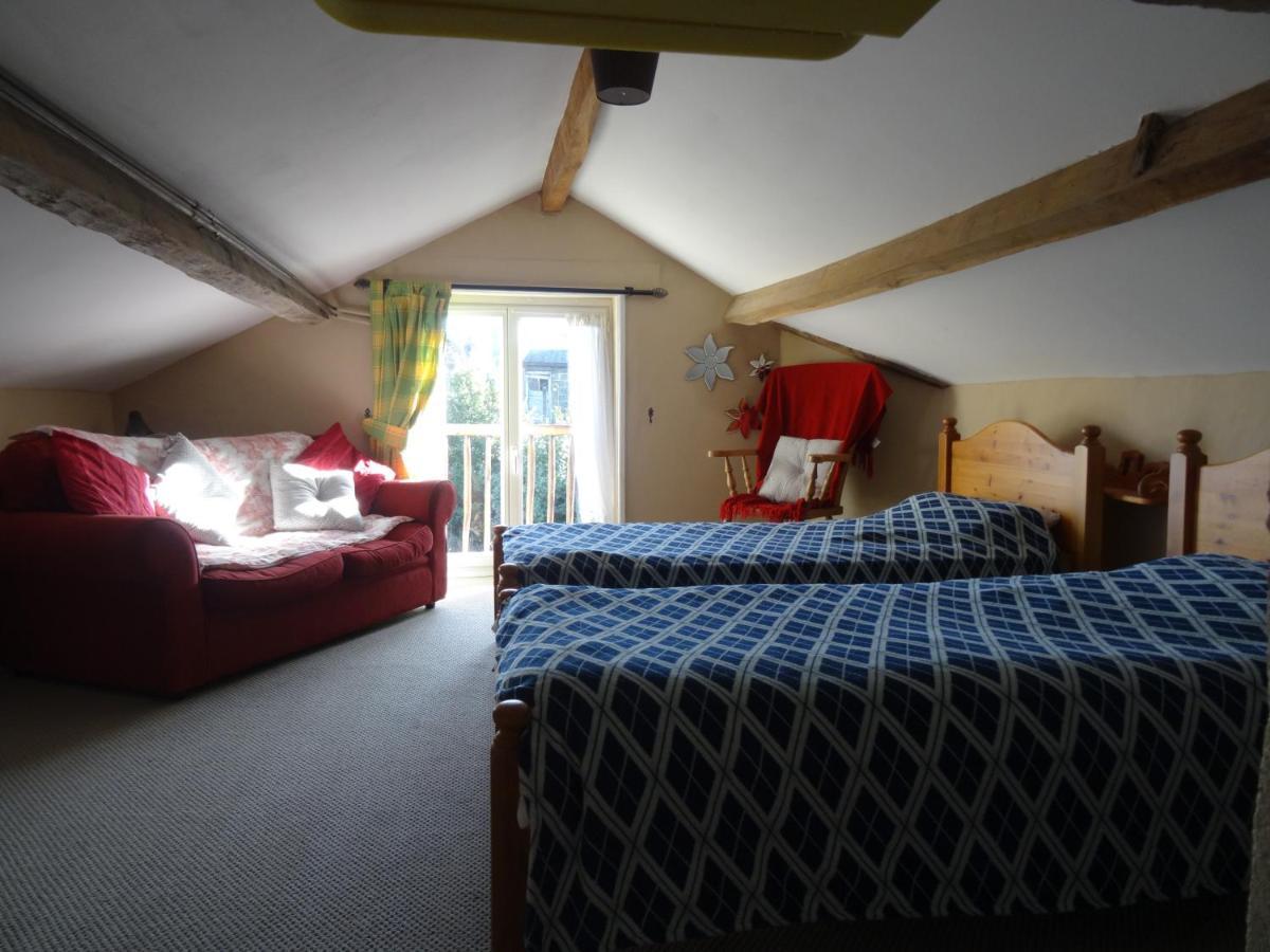 Charming French Cottage-Gite In The Heart Of Quiet Gorron Exterior foto